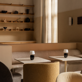Audo Copenhagen(オドー・コペンハーゲン) トルソー ポータブルランプ ダイニングコーディネート