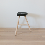Shoemaker Chair (シューメーカーチェア)No.49 ブラックシート/オーク脚 | Werner