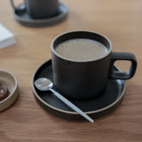 カップ&ソーサーセット ブラック | ハサミポーセリン