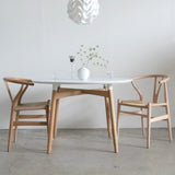 カールハンセン&サン BA103 オーク材・オイルフィニッシュ・ホワイトラミネート天板 Φ110