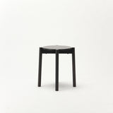 カリモクニュースタンダード キャストール スツール プラス ブラック