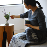 【購入特典付】KLIPPAN(クリッパン)ウール ミニブランケット 65x90 birds in the snow ダークグレー