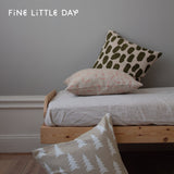Fine Little Day クッションカバー DOTS オリーブ