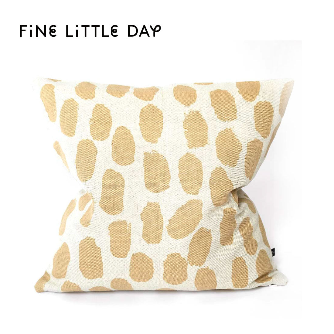 Fine Little Day クッションカバー dots_sand_01.jpg?v=1674195338