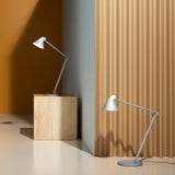 NJP テーブルランプ ベース付