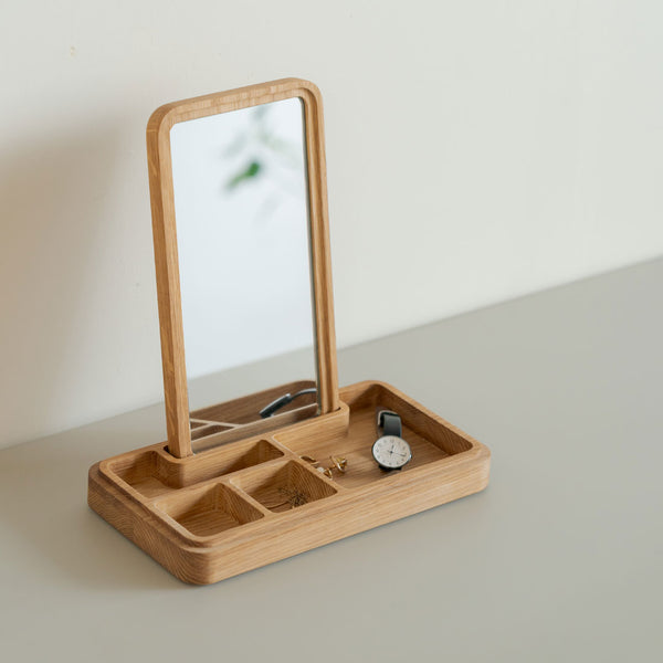 ミラーボックス【鏡と収納の一人二役】| Shinc lab. （シンクラボ ）