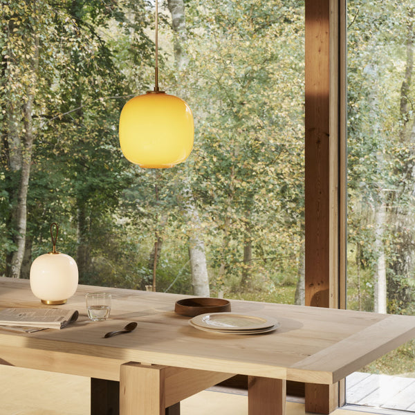 VL45 ラジオハウス ペンダントライト ペール・イエロー | ルイス