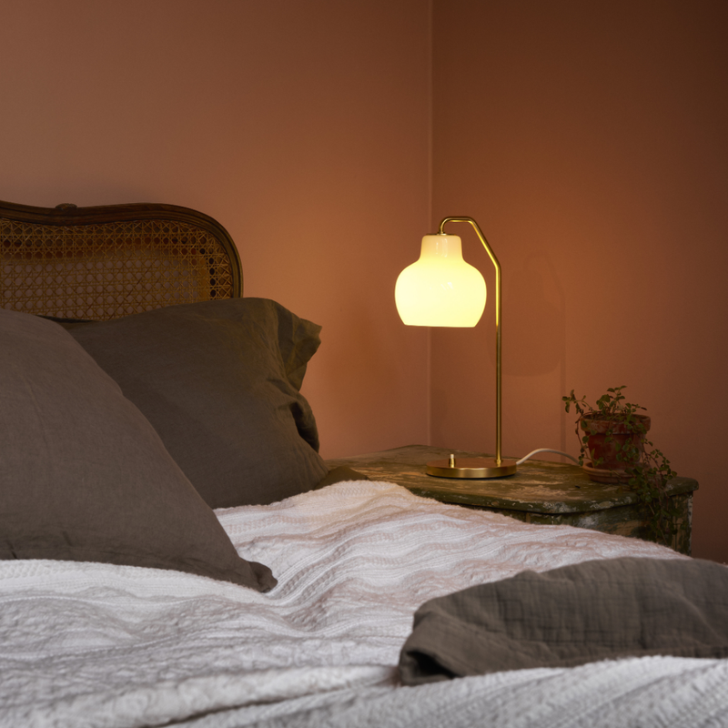VL Ring Crown Table Lamp（VL リングクラウン テーブルランプ） | Louis Poulsen（ルイスポールセン）