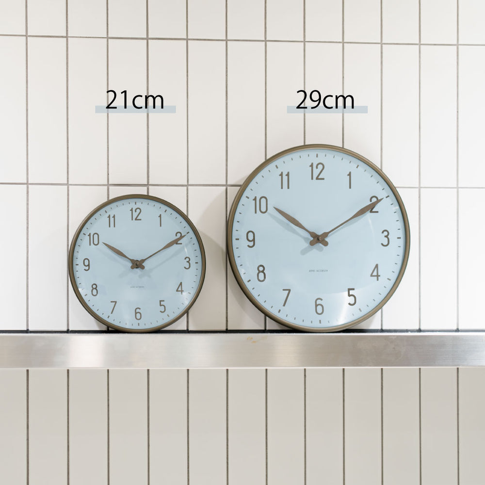 インテリア時計 ARNE JACOBSEN Wall Clock Station 16cm Arne Jacobsen Station wall clock from Arne Jacobsen Clocks