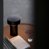 audo column コラム ポータブルランプ ブロンズ アウトドアでの使用シーン