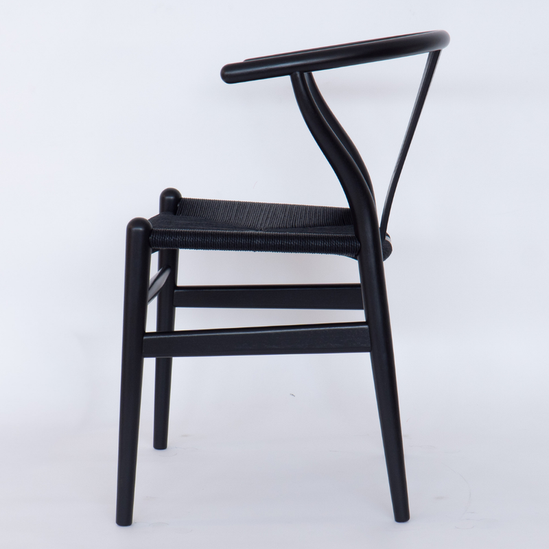 【 11/28発売開始 】2025年限定モデル CH24 (Yチェア)  ユーカリ ブラック塗装 SH45cm | カールハンセン&サン