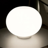 GLO-BALL BASIC ZERO（グロボール ベーシック ゼロ）テーブルランンプ｜FLOS（フロス）