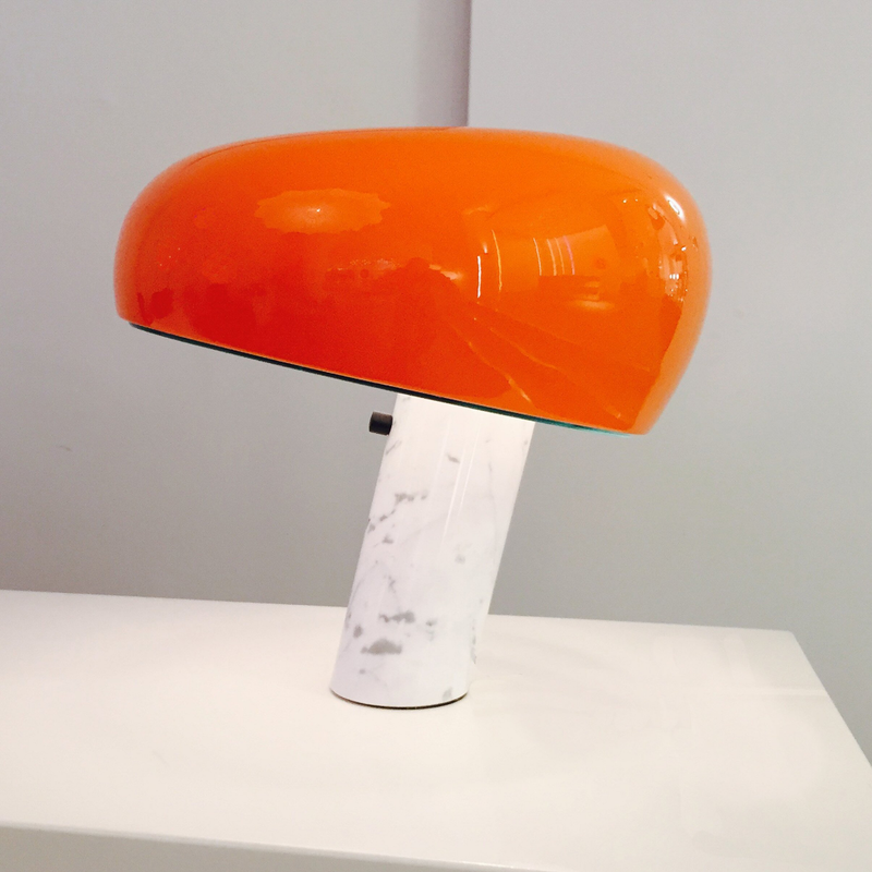 SNOOPY(スヌーピー)テーブルランプ | FLOS(フロス)の正規代理店 SNOOPY(スヌーピー)テーブルランプ | FLOS(フロス)の正規代理店