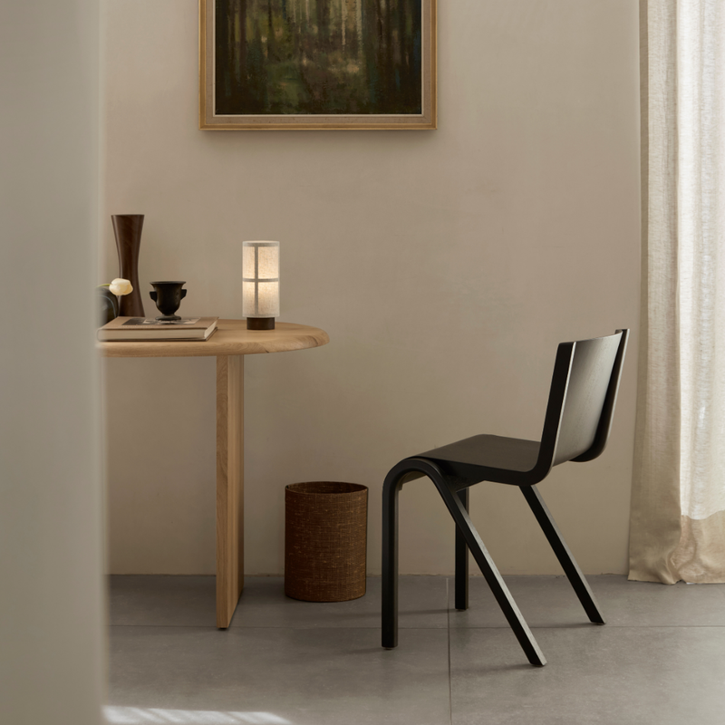 Audo Copenhagen（オドー・コペンハーゲン） HASHIRA PORTABLE LAMP（ハシラ ポータブル ランプ） | テーブルランプ