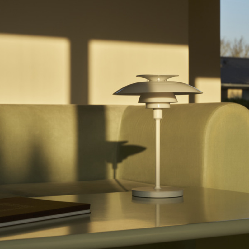 PH80 ポータブルランプ | ルイスポールセン