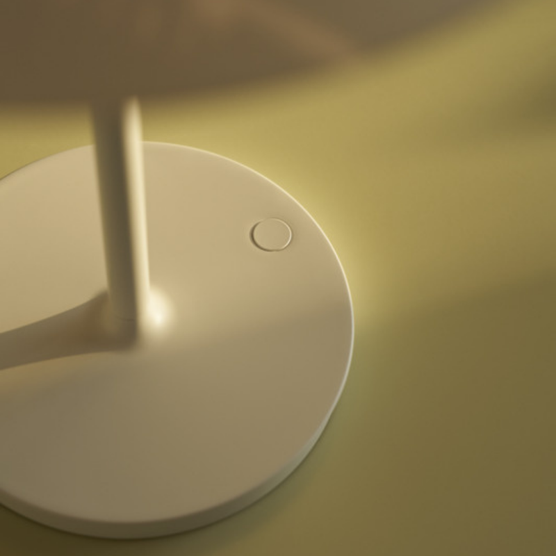 PH80 ポータブルランプ | ルイスポールセン