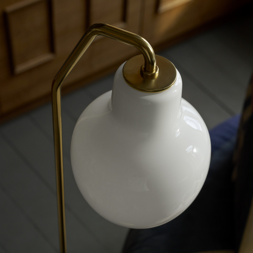 VL Ring Crown Table Lamp（VL リングクラウン テーブルランプ