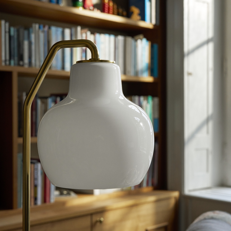 VL Ring Crown Floor Lamp（VL リングクラウン フロアランプ）| Louis Poulsen（ルイスポールセン）