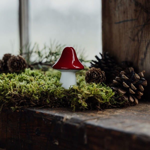 STORE FACTORY（ストアファクトリー）BOSTEN ceramic さんかくきのこ