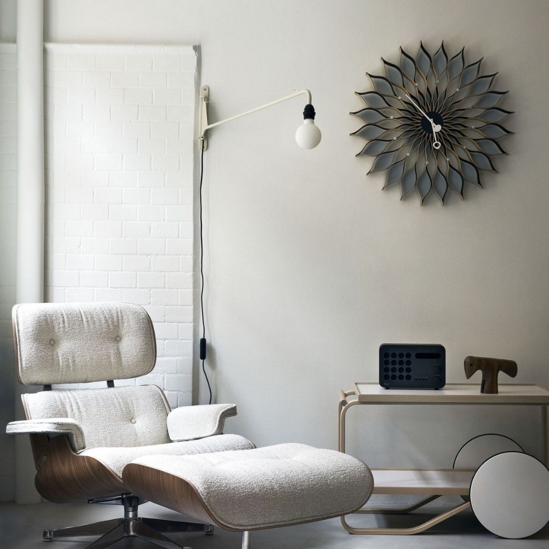 Vitra 掛時計 ジョージ・ネルソン 水色 Vitra 掛時計 ジョージ