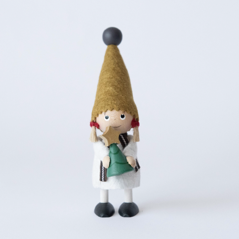 【予約品】NORDIKA nisse ツリーを持った女の子 Jule Hygge