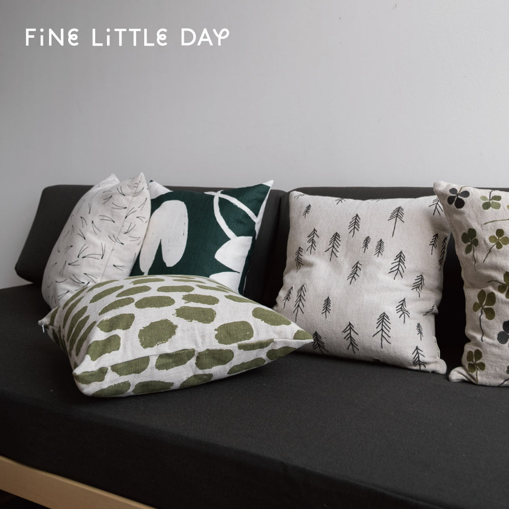 Fine Little Day クッションカバー DOTS オリーブ – Shinc lab